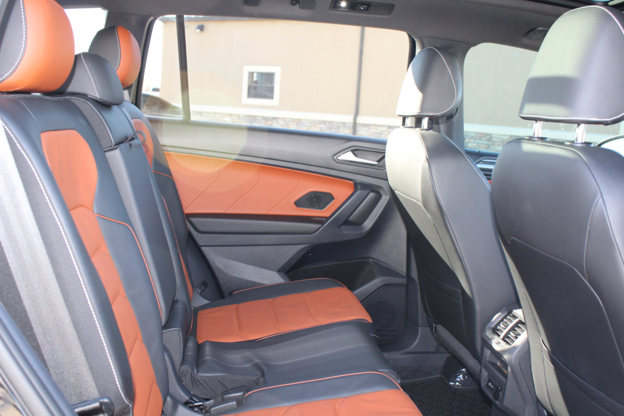 Volkswagen Tiguan  2021