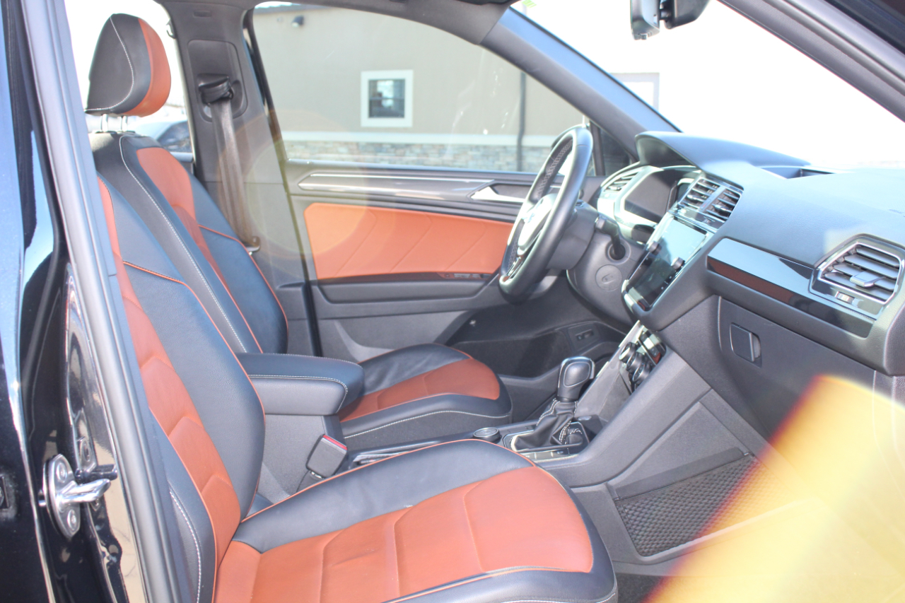 Volkswagen Tiguan  2021