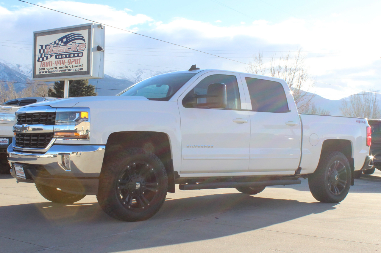 Chevrolet Silverado 1500 4WD Crew Cab 143.5" LT w/1LT 2016
