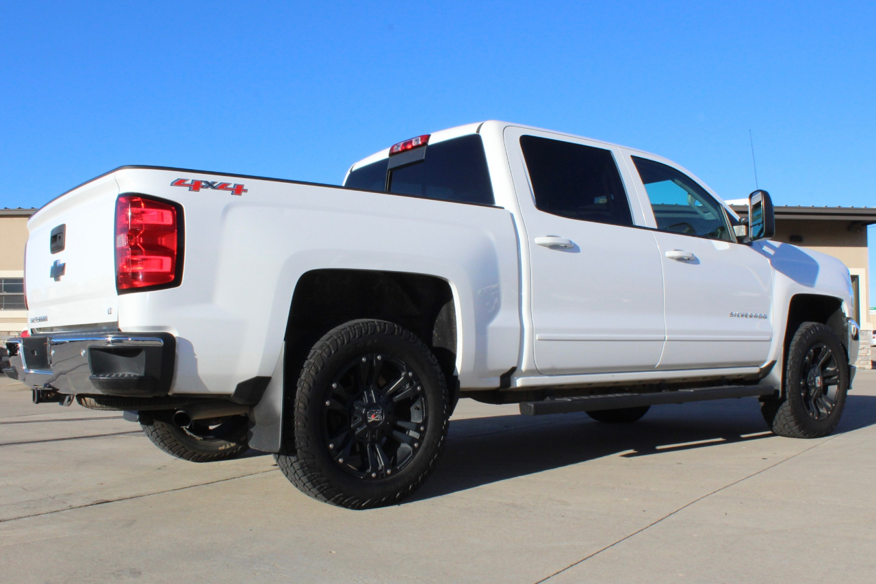 Chevrolet Silverado 1500 4WD Crew Cab 143.5" LT w/1LT 2016