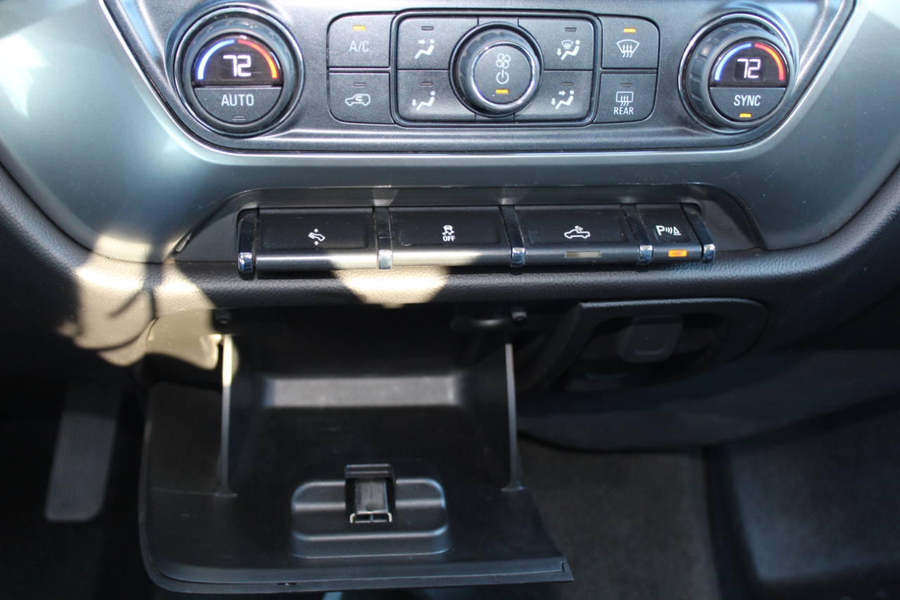 Chevrolet Silverado 1500 4WD Crew Cab 143.5" LT w/1LT 2016