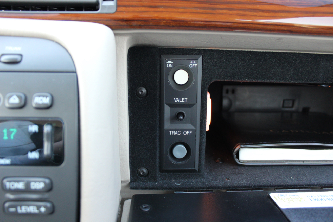 Cadillac Eldorado Touring Coupe 2000