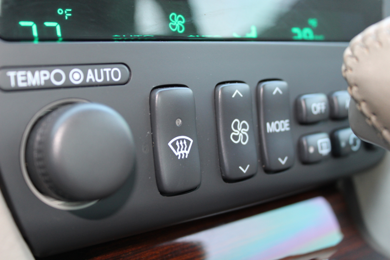 Cadillac Eldorado Touring Coupe 2000