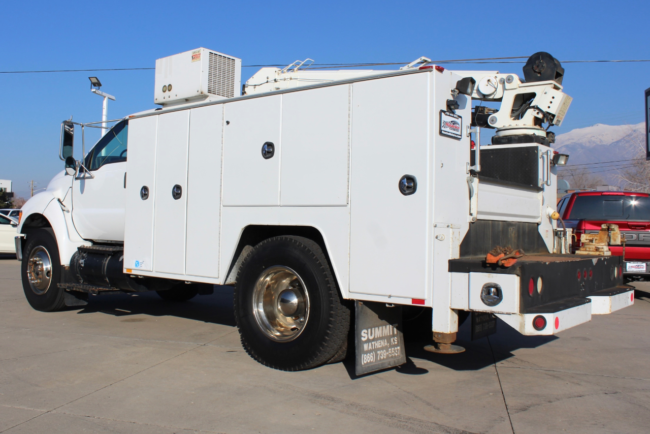 Ford F-750 Regular Cab 2WD DRW 2008