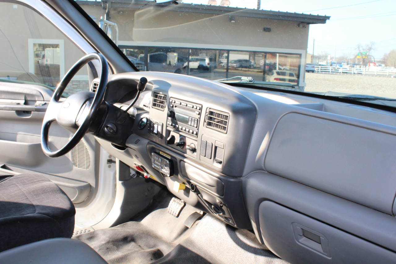 Ford F-750 Regular Cab 2WD DRW 2008