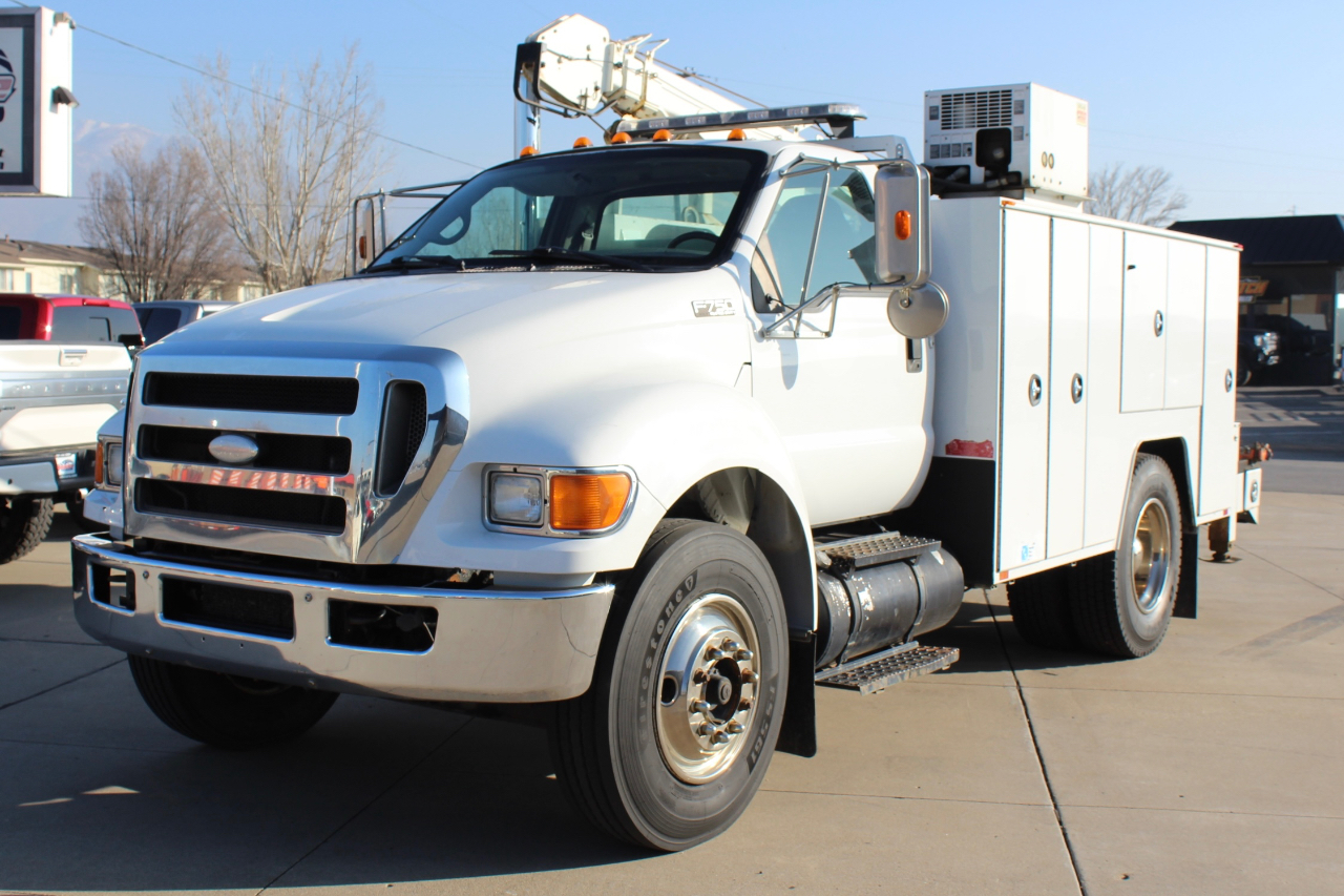 Ford F-750 Regular Cab 2WD DRW 2008