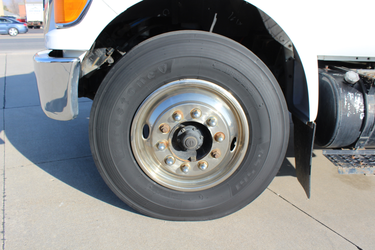 Ford F-750 Regular Cab 2WD DRW 2008