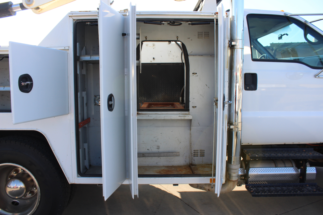 Ford F-750 Regular Cab 2WD DRW 2008