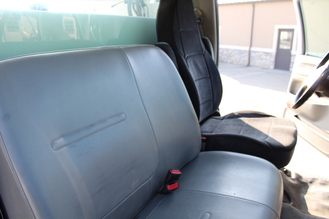 Ford F-750 Regular Cab 2WD DRW 2008