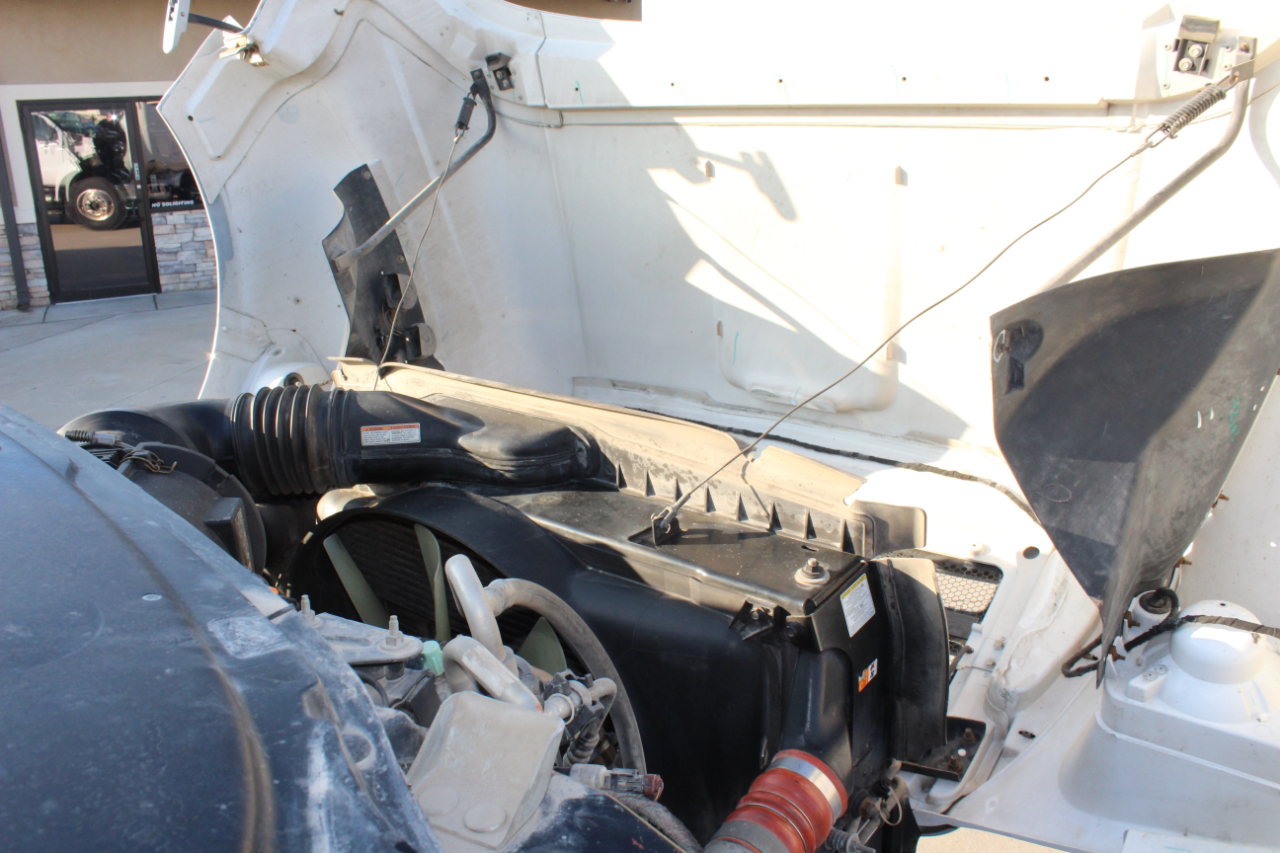 Ford F-750 Regular Cab 2WD DRW 2008