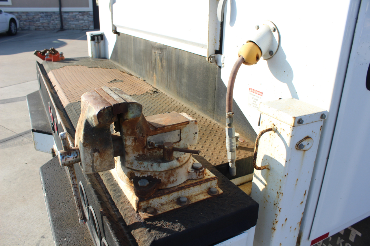 Ford F-750 Regular Cab 2WD DRW 2008