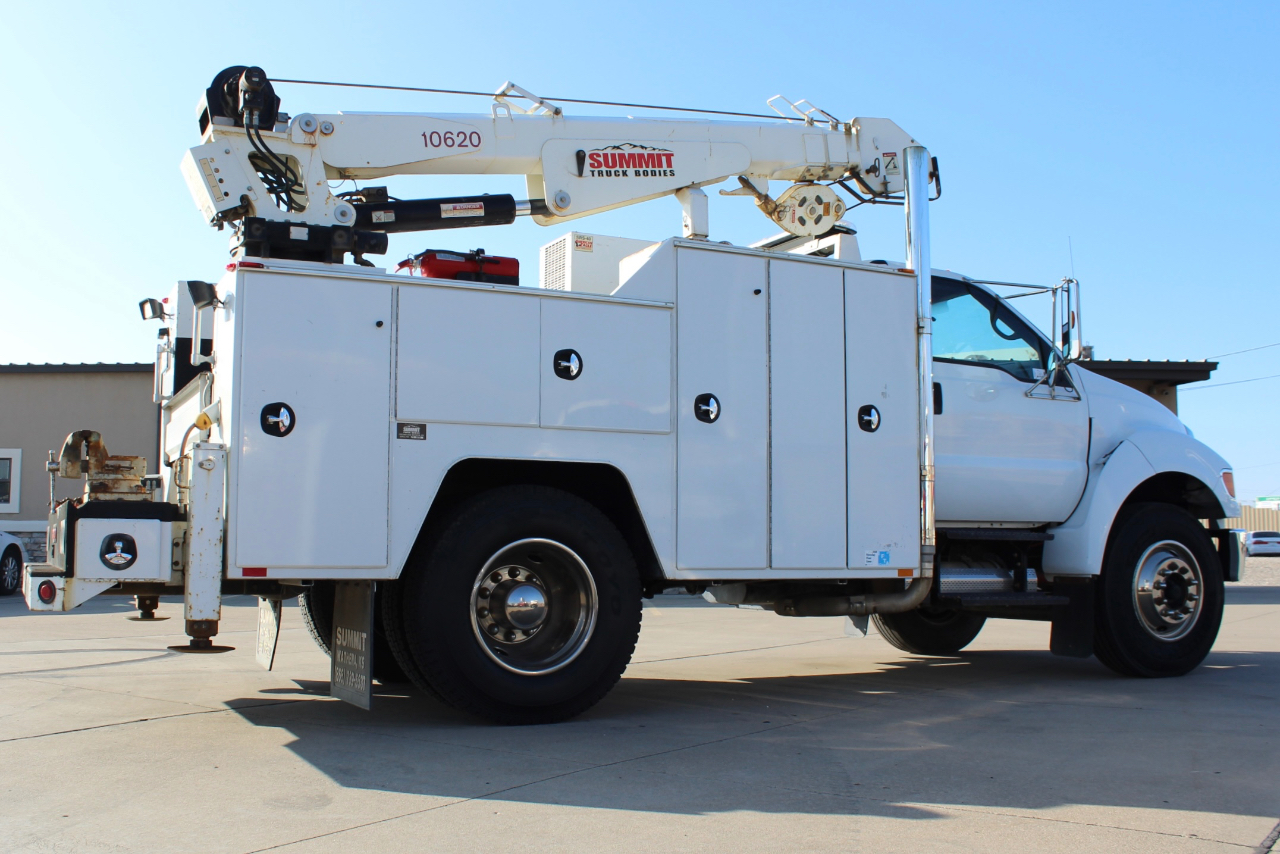 Ford F-750 Regular Cab 2WD DRW 2008