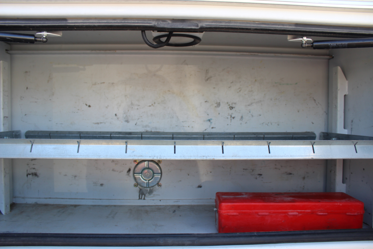 Ford F-750 Regular Cab 2WD DRW 2008