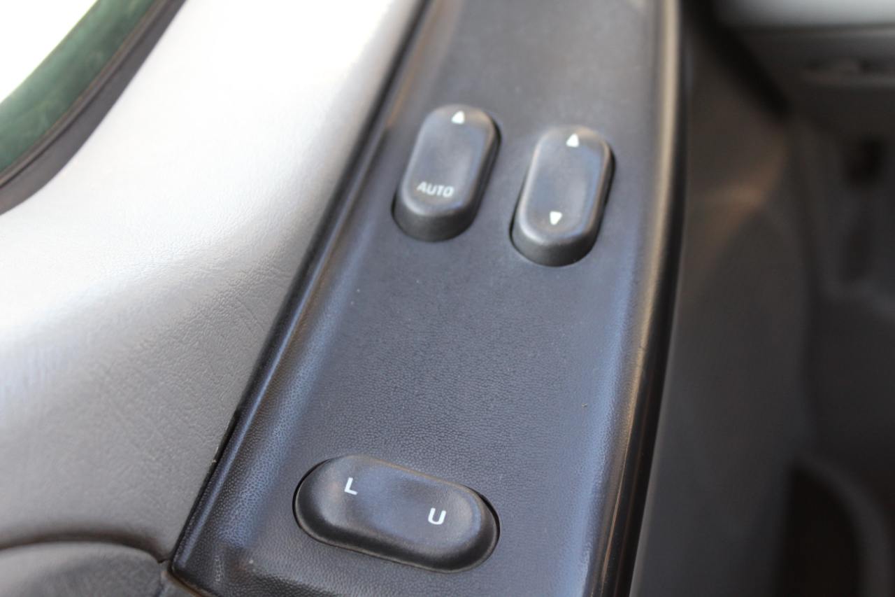 Ford F-750 Regular Cab 2WD DRW 2008