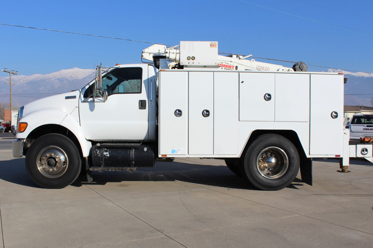 Ford F-750 Regular Cab 2WD DRW 2008