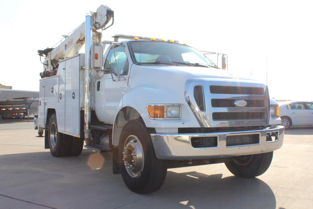 Ford F-750 Regular Cab 2WD DRW 2008