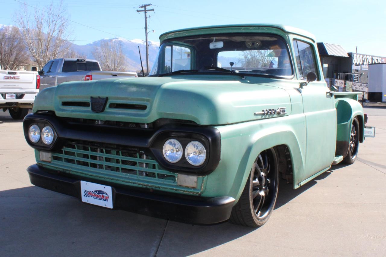 Ford F-100  1960