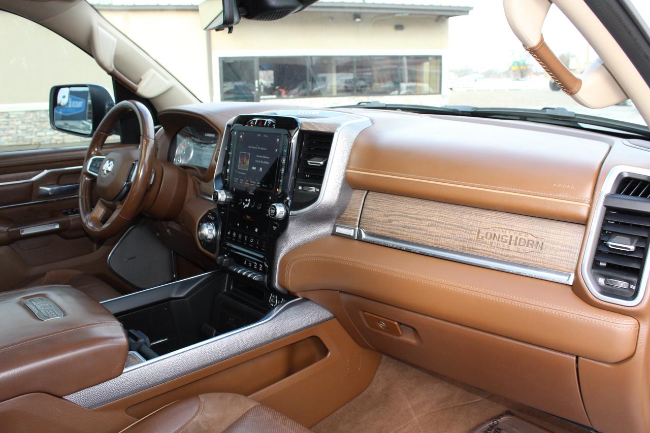 RAM 1500 Longhorn Crew Cab SWB 4WD 2021