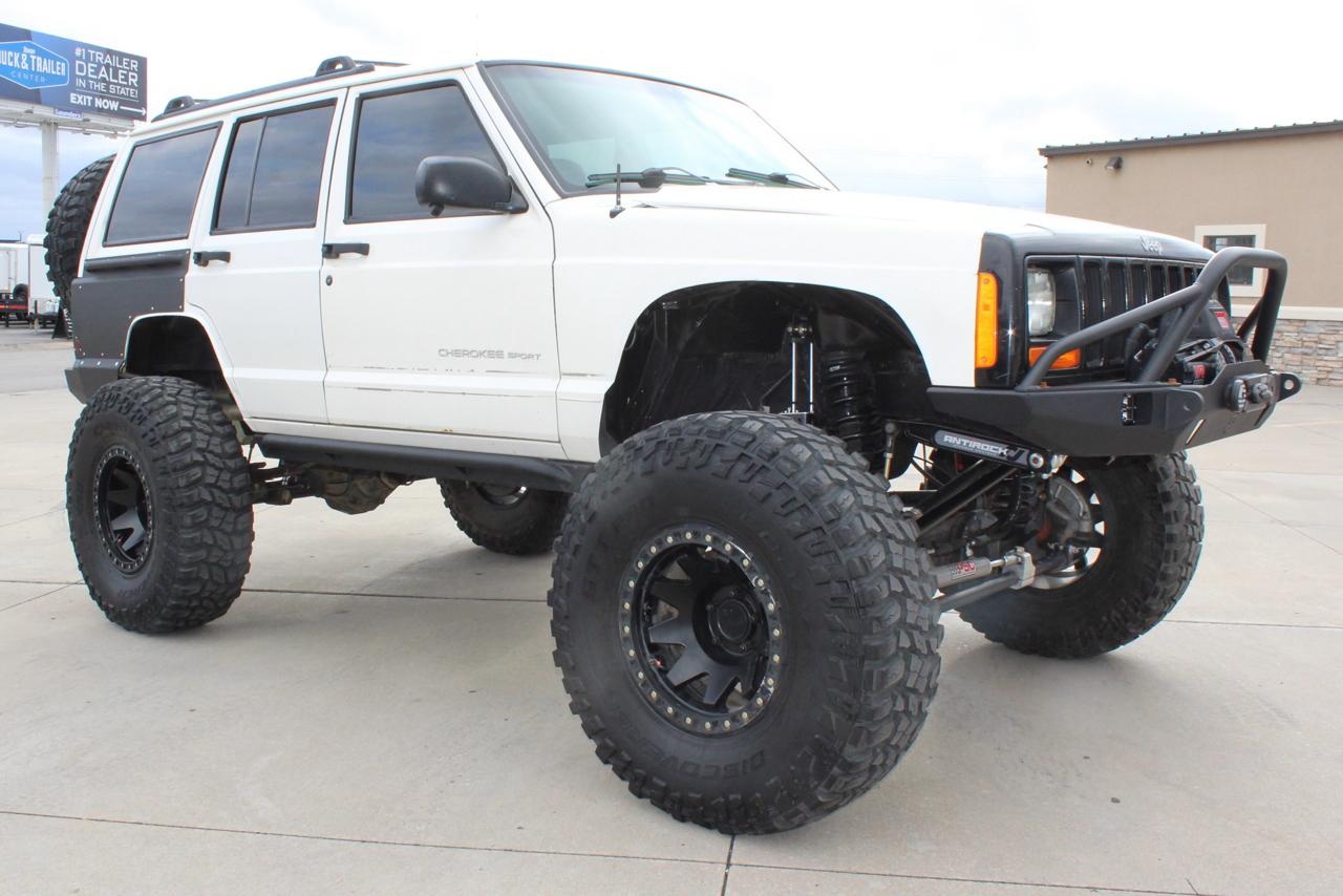 Jeep Cherokee Sport 4-Door 4WD 2001