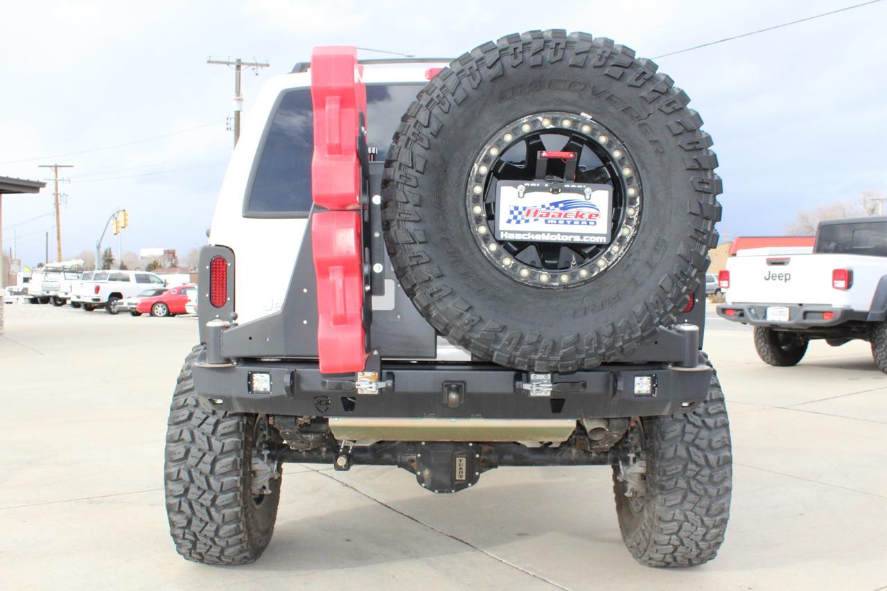 Jeep Cherokee Sport 4-Door 4WD 2001