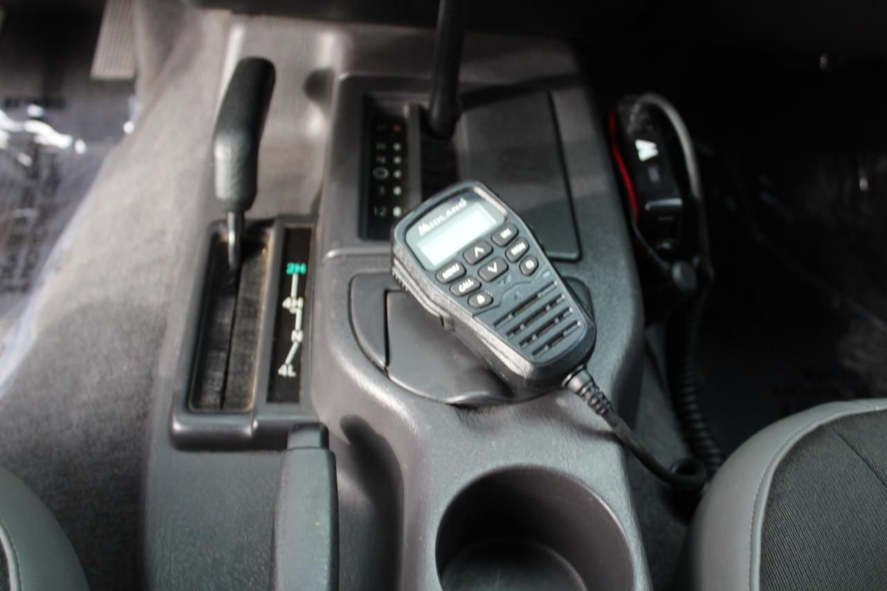 Jeep Cherokee Sport 4-Door 4WD 2001