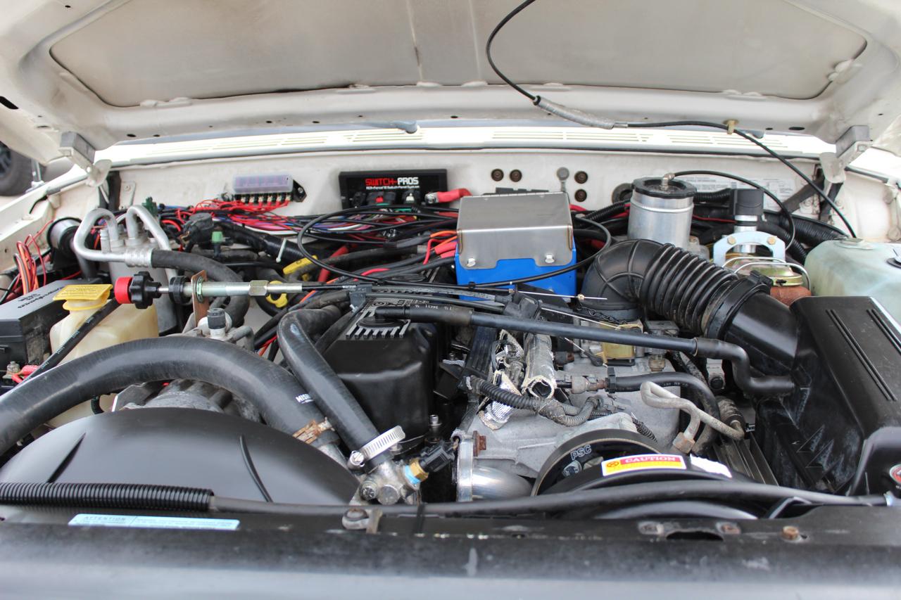 Jeep Cherokee Sport 4-Door 4WD 2001