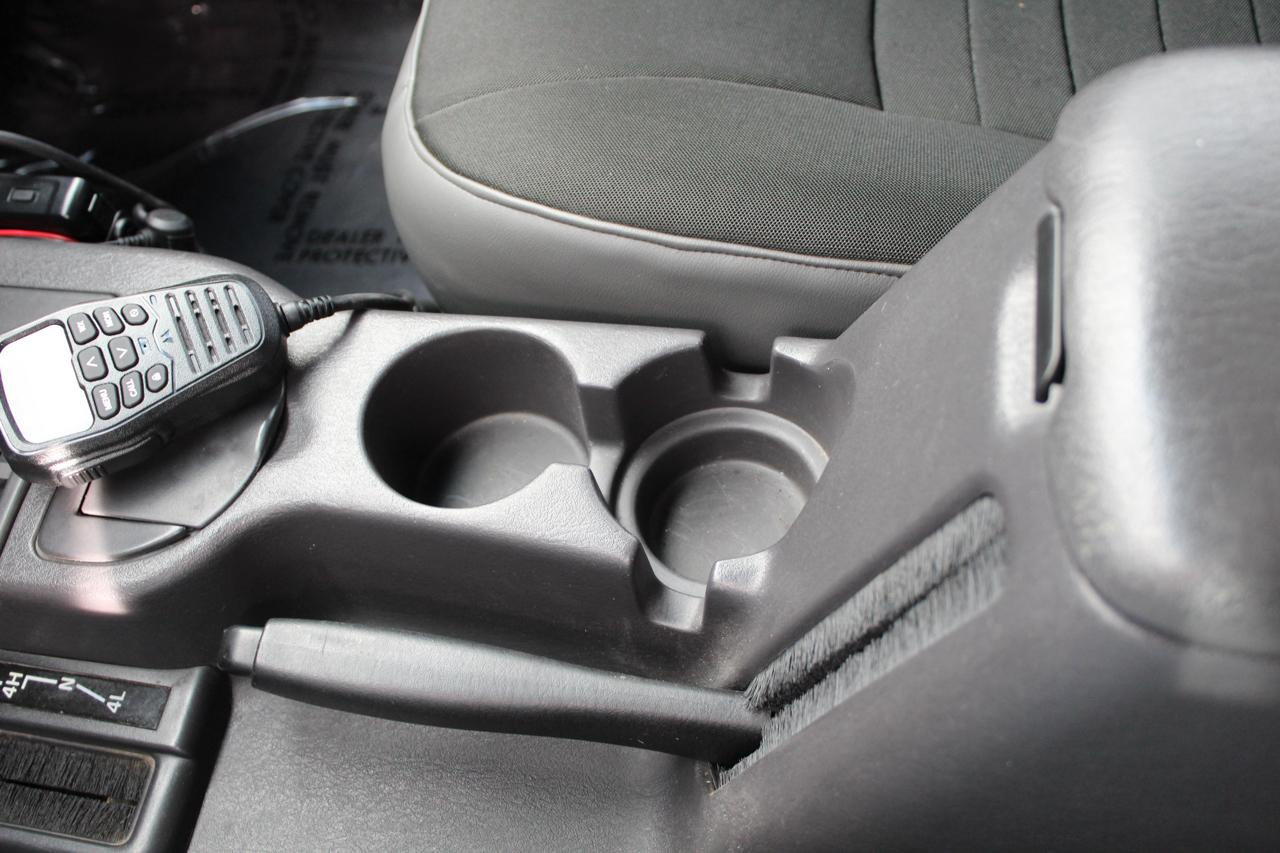 Jeep Cherokee Sport 4-Door 4WD 2001