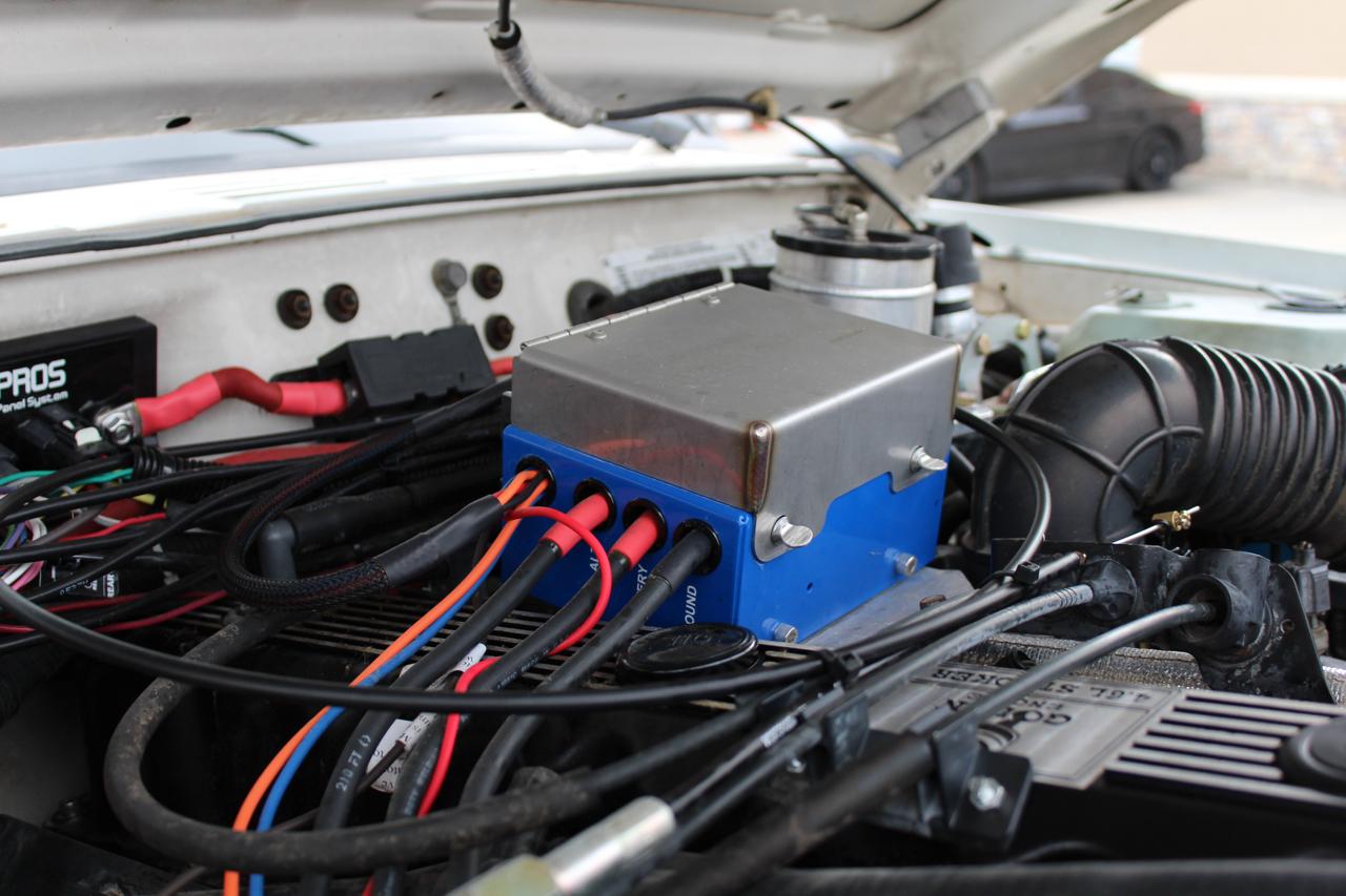 Jeep Cherokee Sport 4-Door 4WD 2001