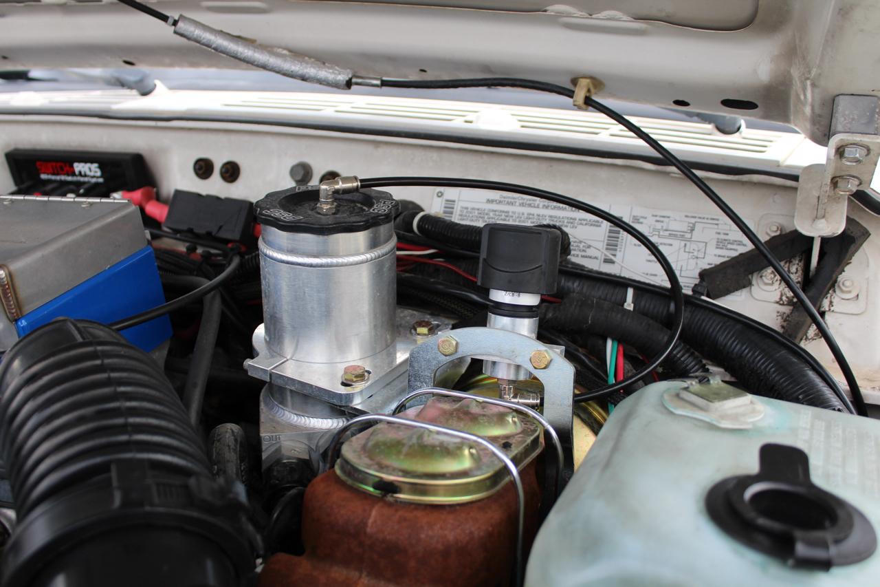 Jeep Cherokee Sport 4-Door 4WD 2001