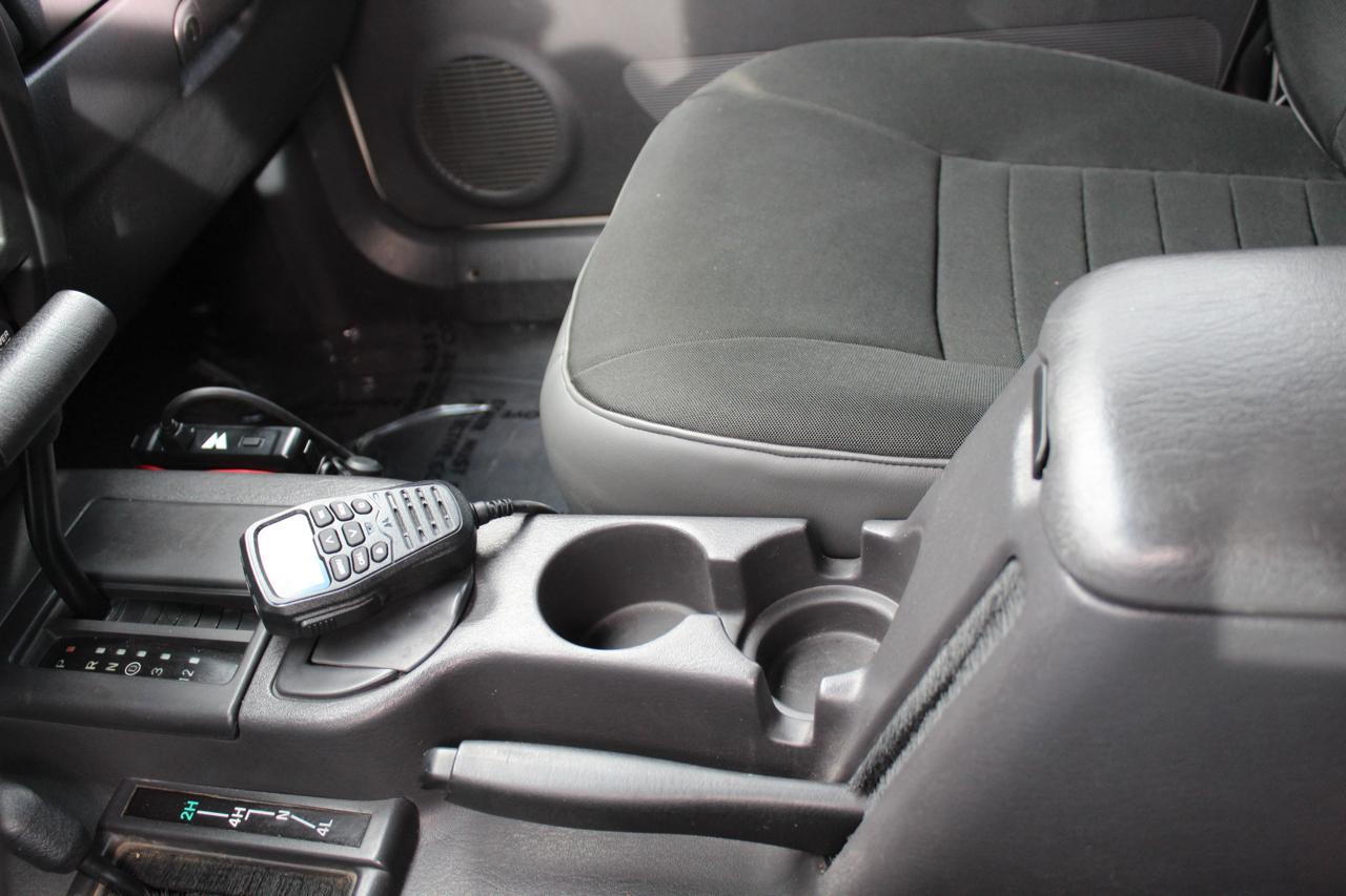 Jeep Cherokee Sport 4-Door 4WD 2001