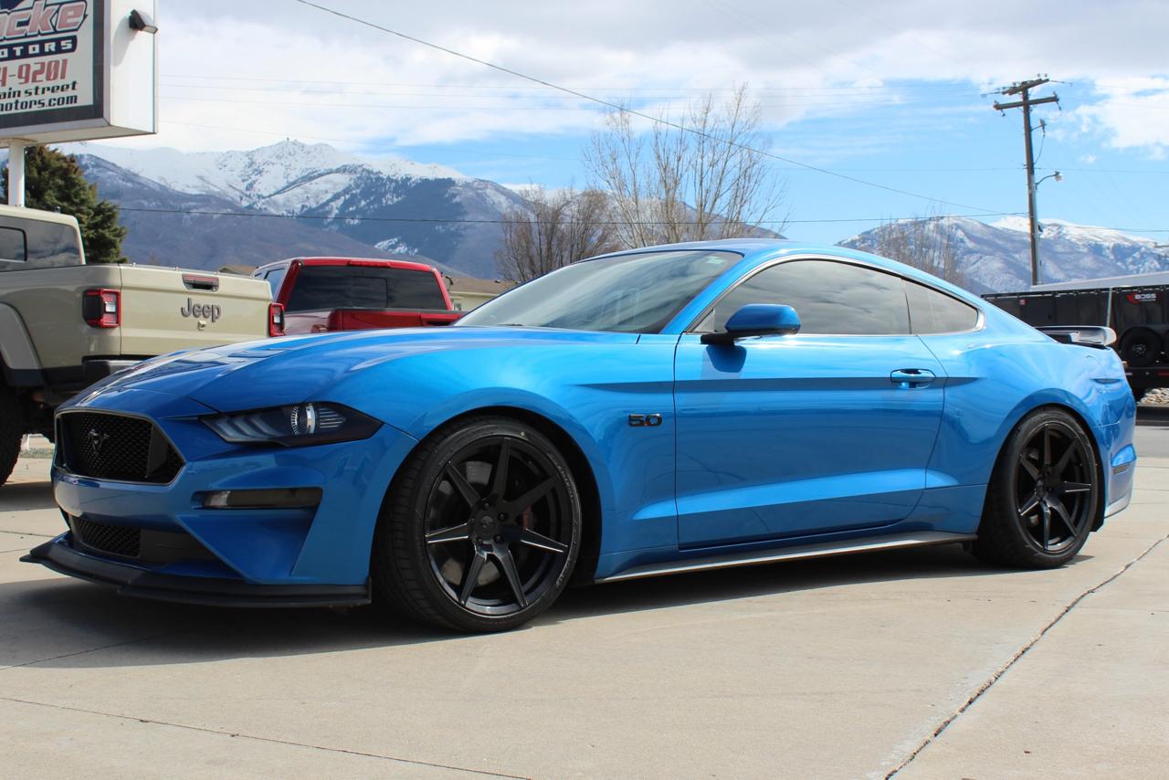 Ford Mustang GT Premium Coupe 2019