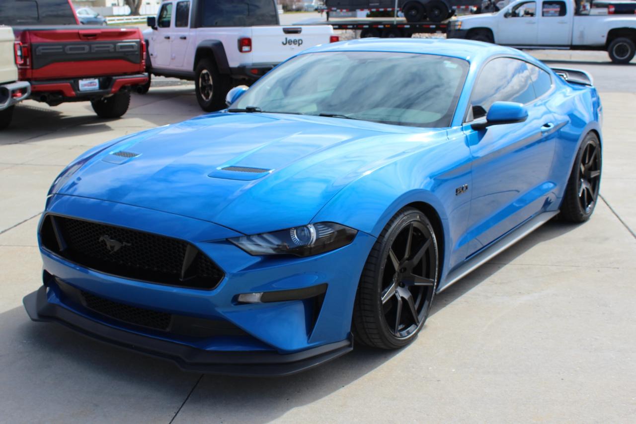 Ford Mustang GT Premium Coupe 2019