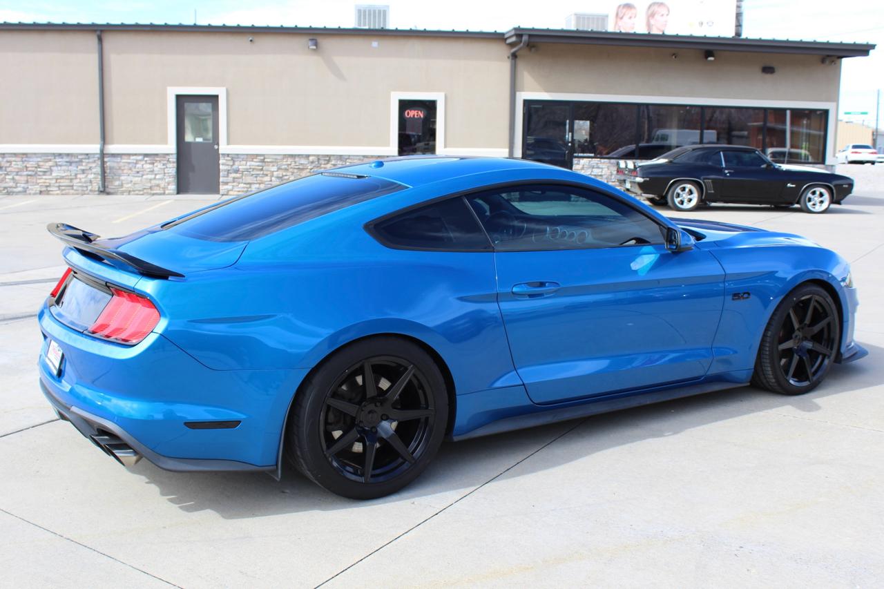 Ford Mustang GT Premium Coupe 2019