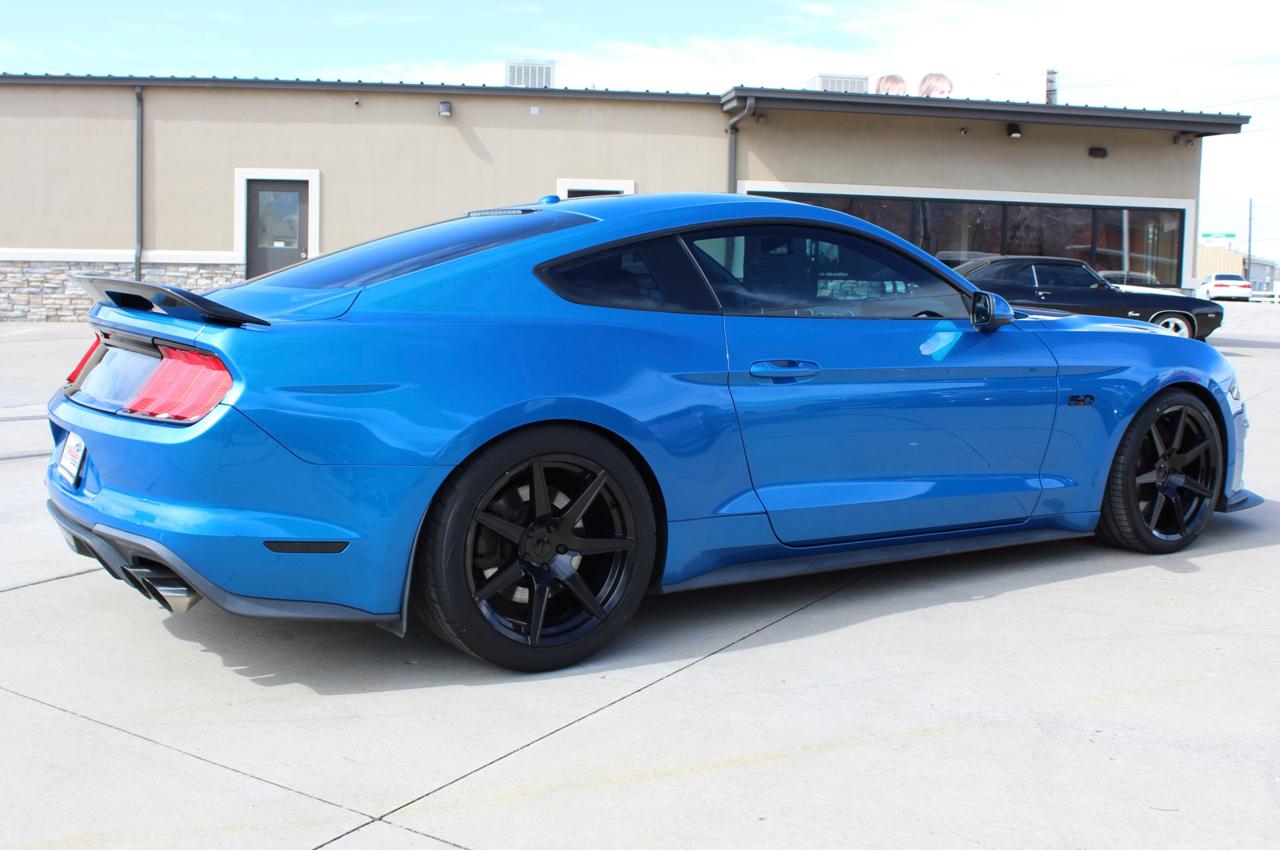 Ford Mustang GT Premium Coupe 2019