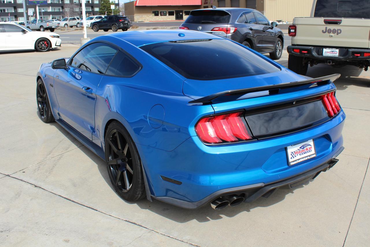 Ford Mustang GT Premium Coupe 2019
