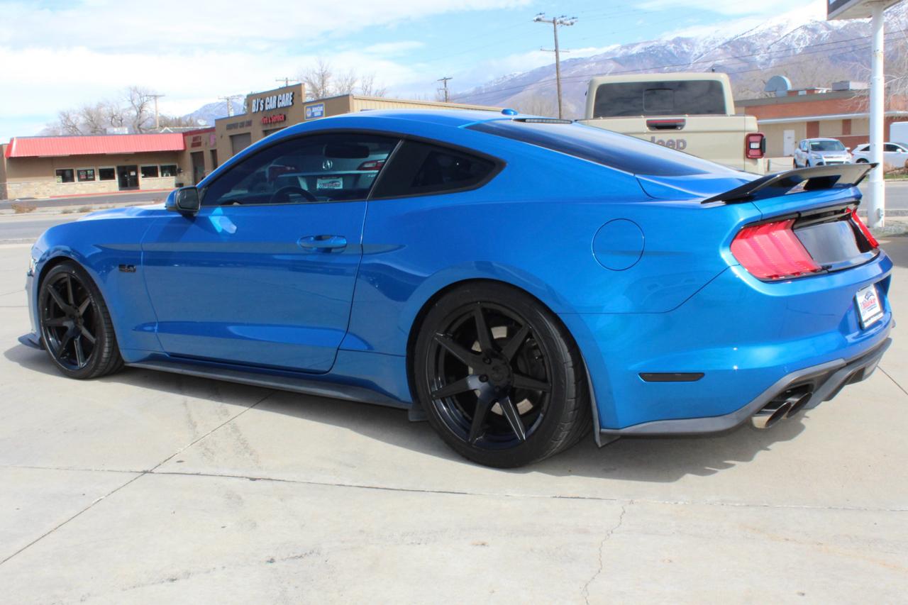 Ford Mustang GT Premium Coupe 2019