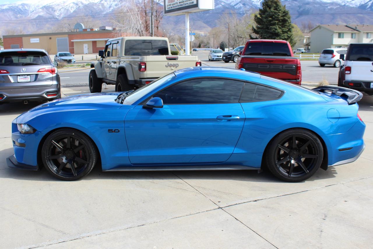 Ford Mustang GT Premium Coupe 2019
