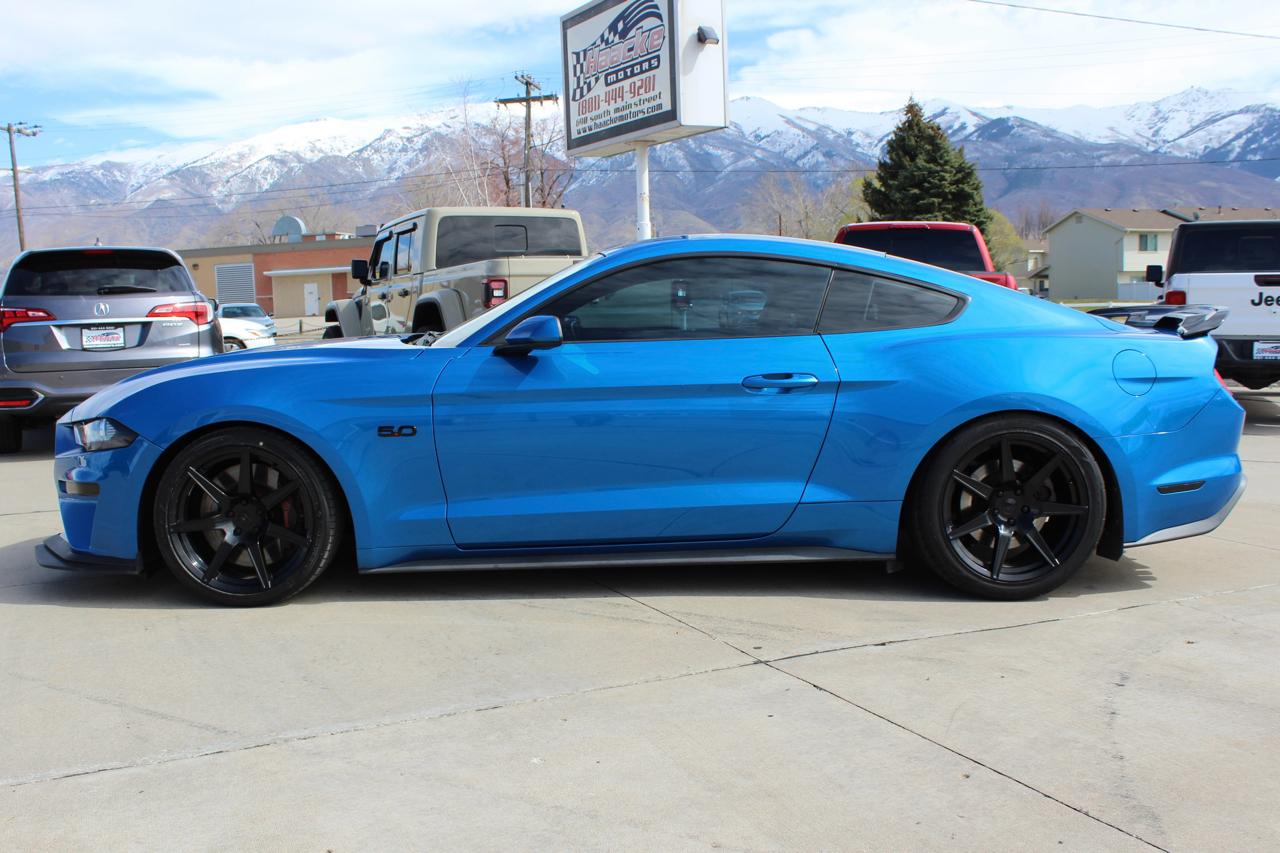 Ford Mustang GT Premium Coupe 2019