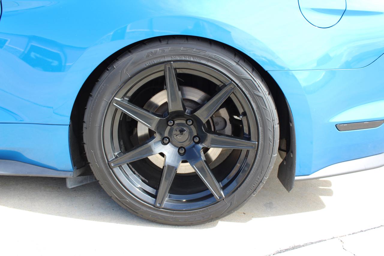 Ford Mustang GT Premium Coupe 2019