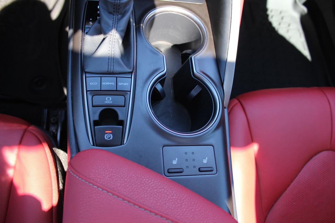 Toyota Camry XSE 4D Sedan 2023