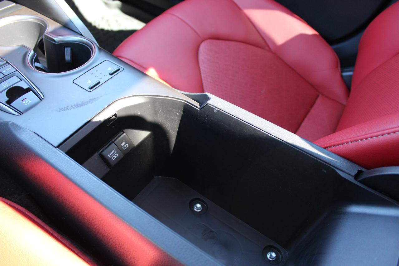 Toyota Camry XSE 4D Sedan 2023