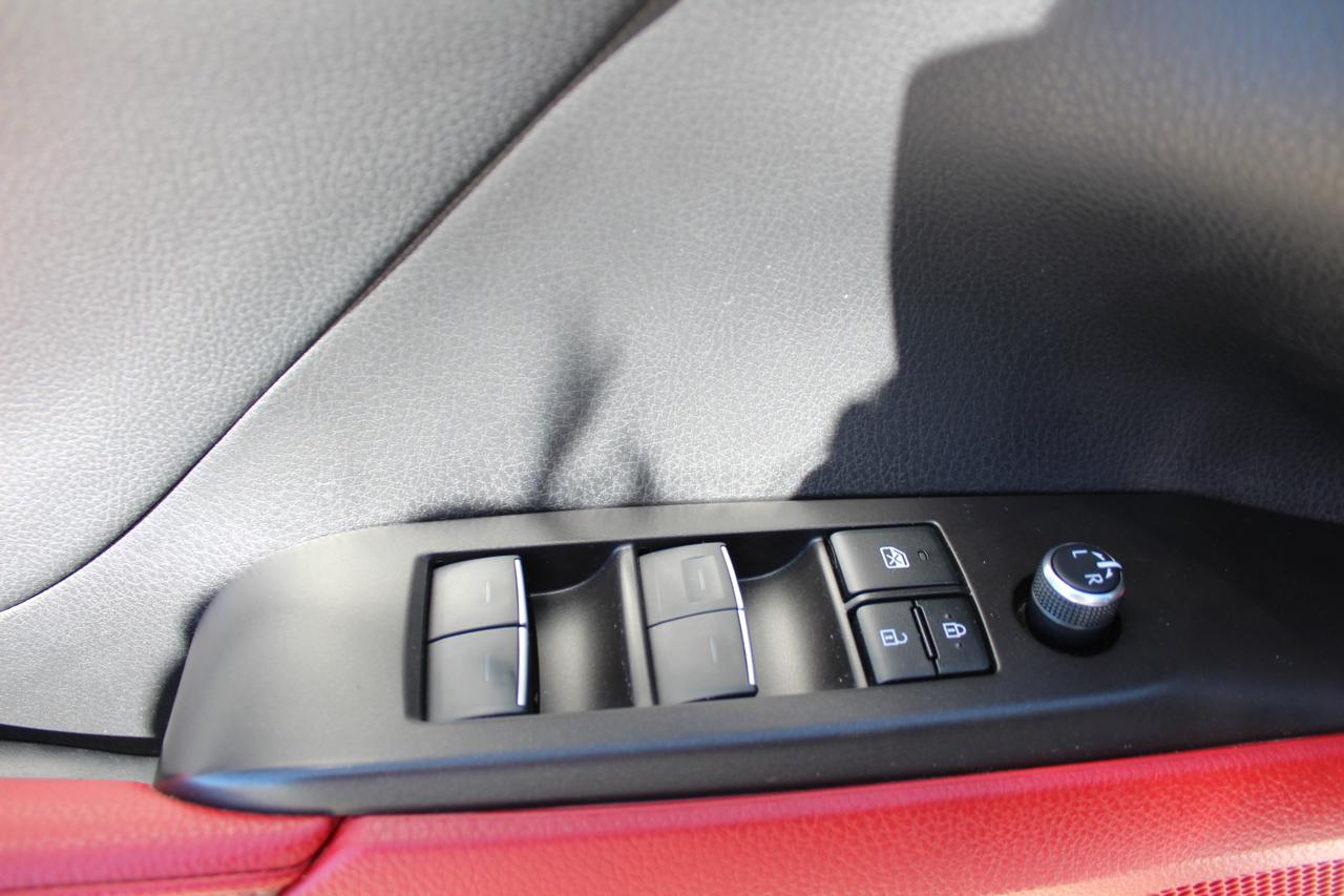 Toyota Camry XSE 4D Sedan 2023