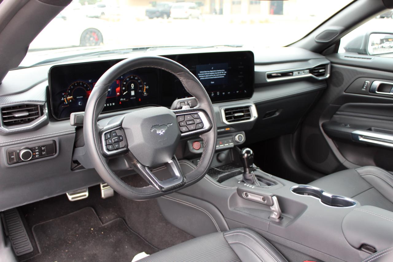 Ford Mustang GT Premium Fastback 2024