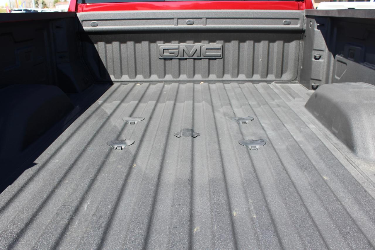GMC Sierra 2500HD 4WD Crew Cab 159" AT4 2025