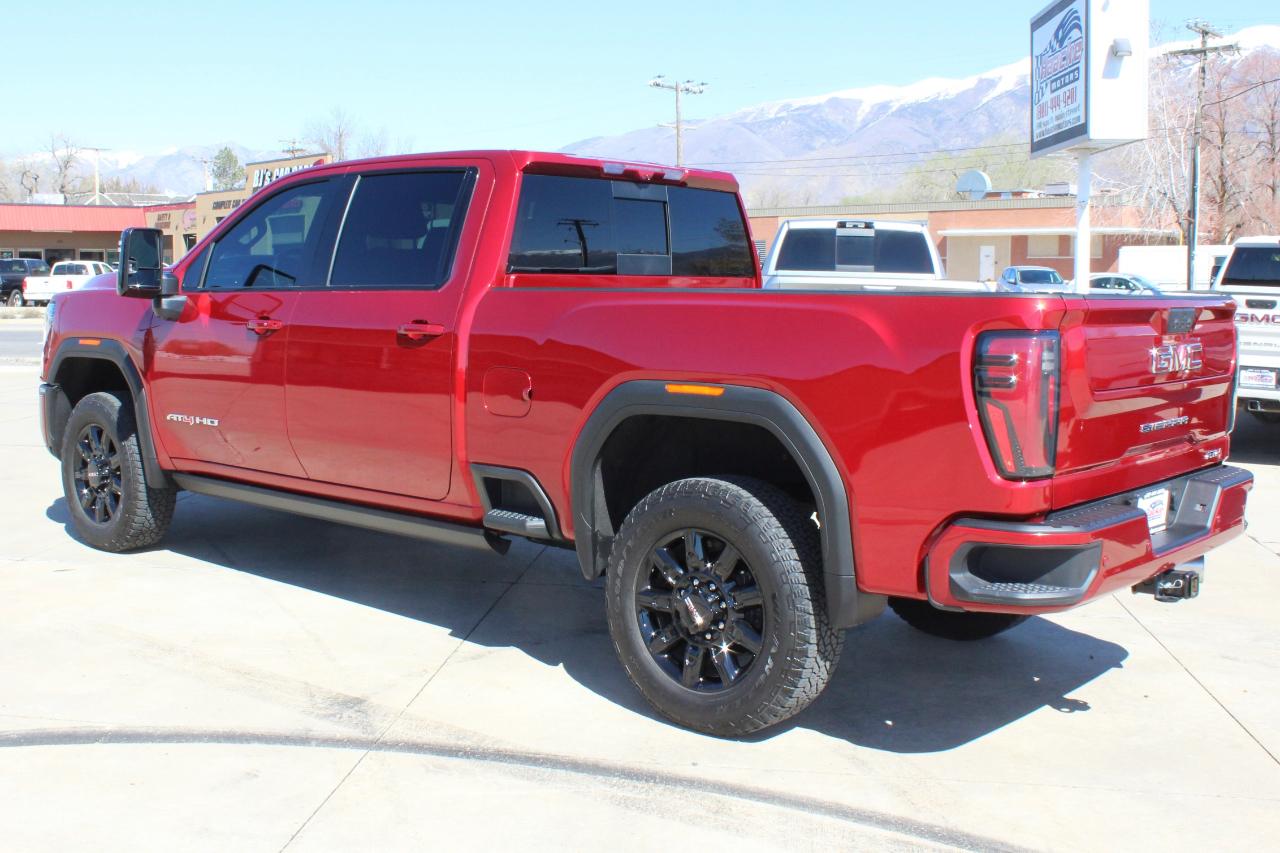 GMC Sierra 2500HD 4WD Crew Cab 159" AT4 2025