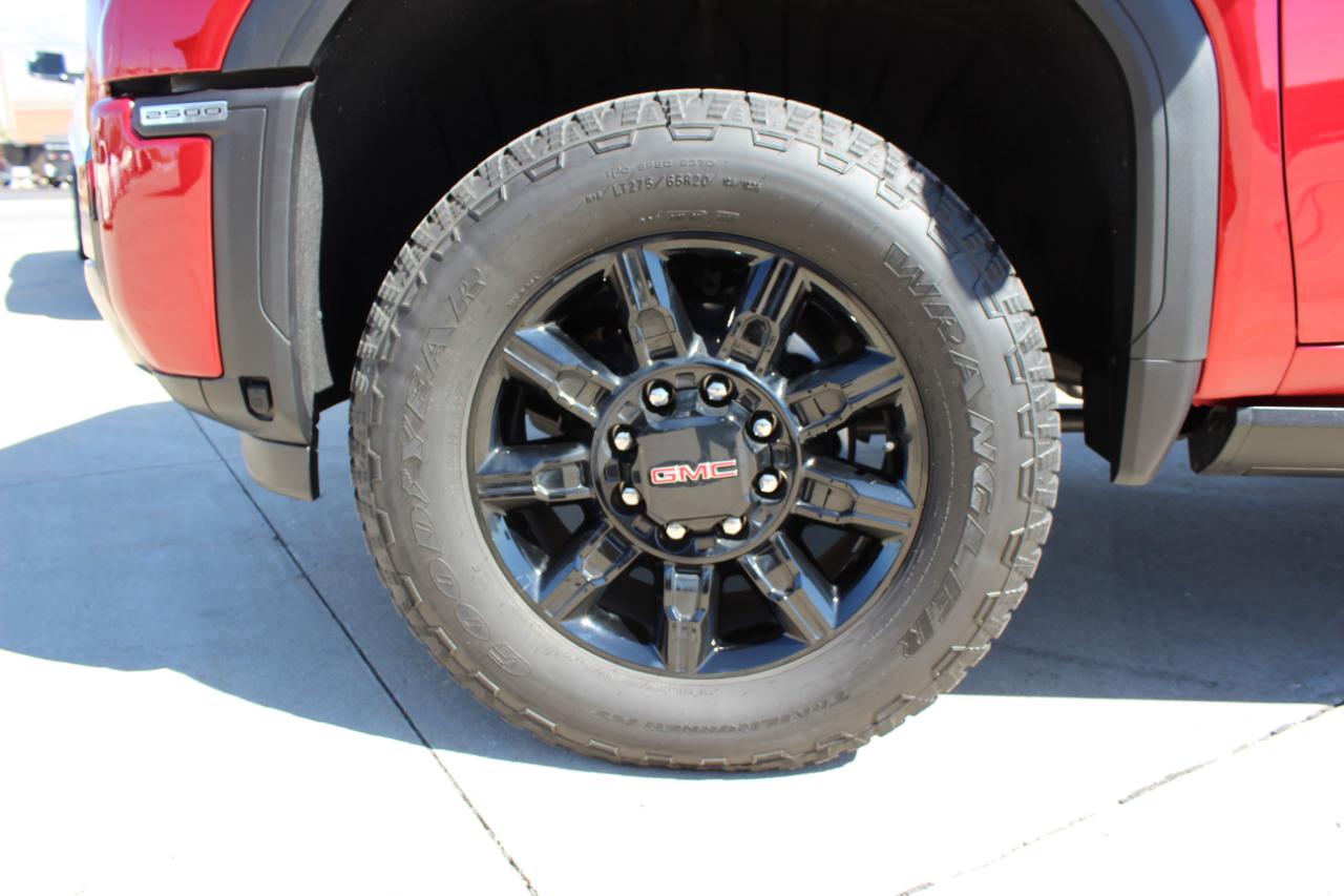 GMC Sierra 2500HD 4WD Crew Cab 159" AT4 2025