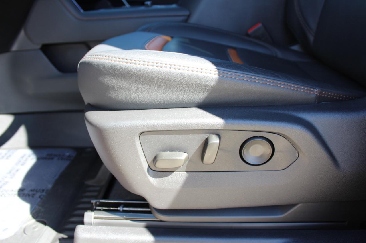 GMC Sierra 2500HD 4WD Crew Cab 159" AT4 2025