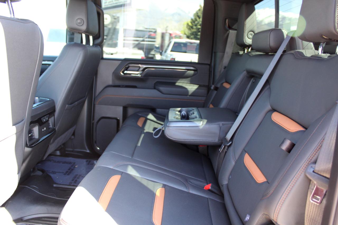 GMC Sierra 2500HD 4WD Crew Cab 159" AT4 2025