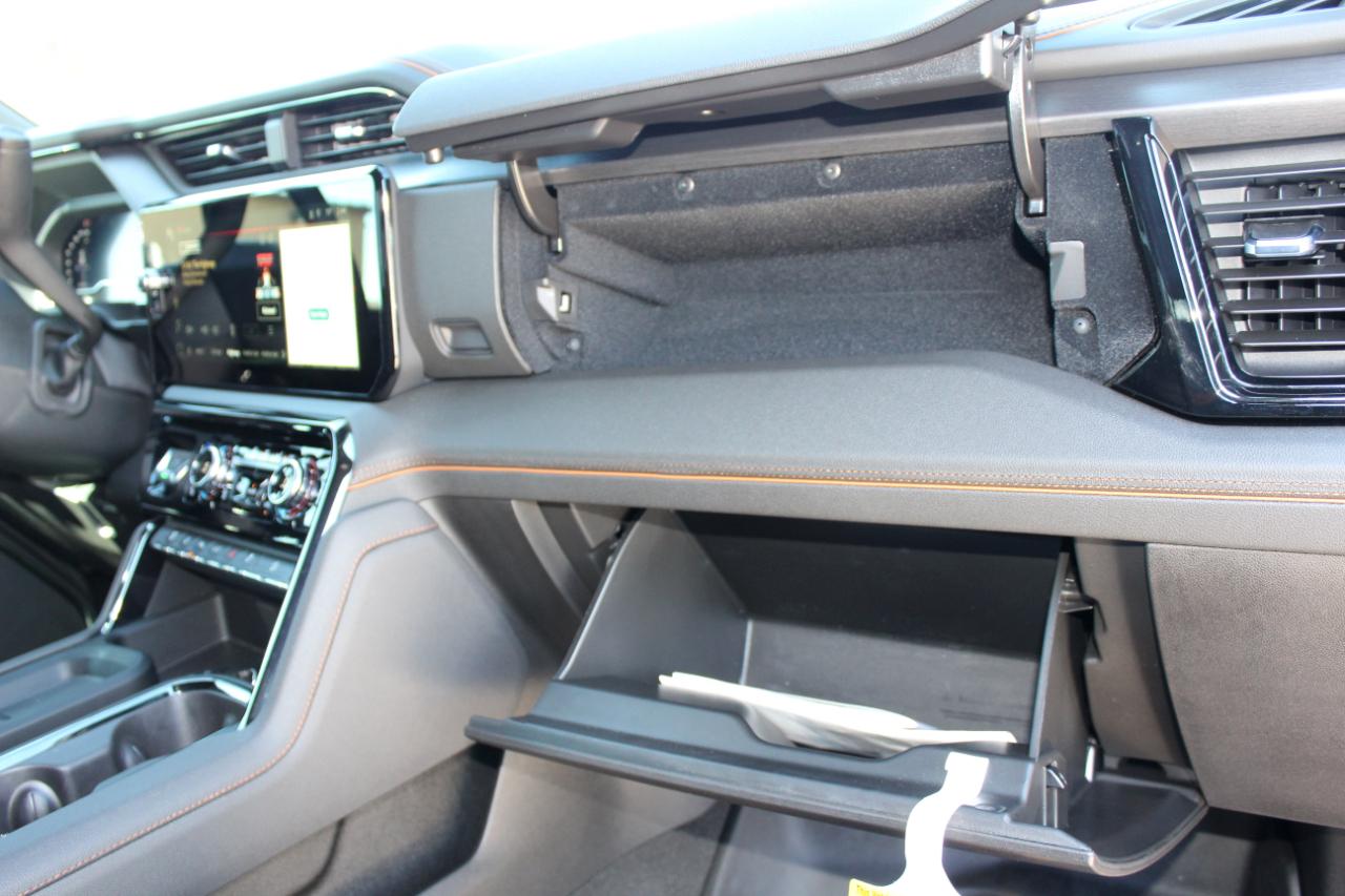 GMC Sierra 2500HD 4WD Crew Cab 159" AT4 2025