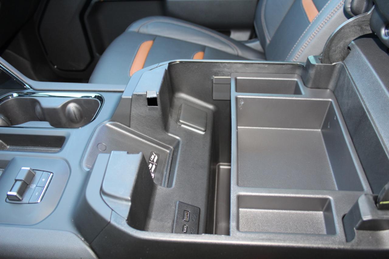 GMC Sierra 2500HD 4WD Crew Cab 159" AT4 2025